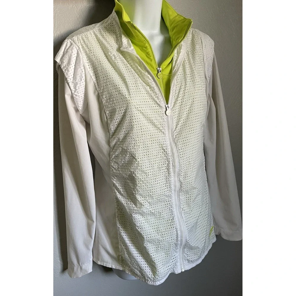 Nike womens medium